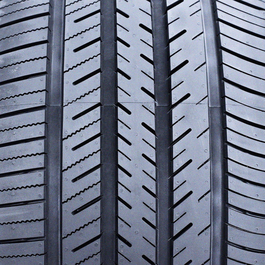 Set of 4 (FOUR) Atlas Force UHP 245/45R20 ZR 103Y XL A/S High Performance All Season Tires Fits: 2005-10 Chrysler 300 C SRT8, 2006-10 Dodge Charger SRT8