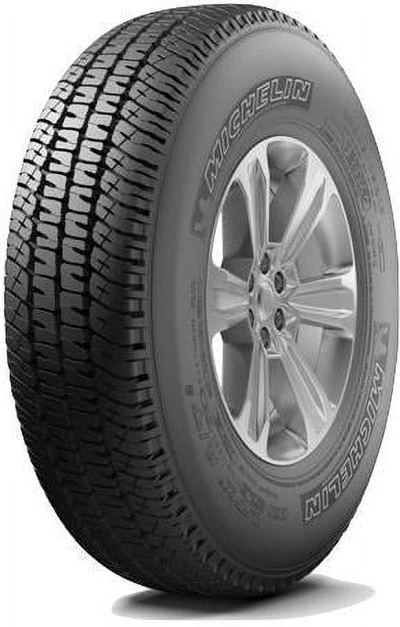 Michelin LTX A/T2 235/85R16 120 R Tire