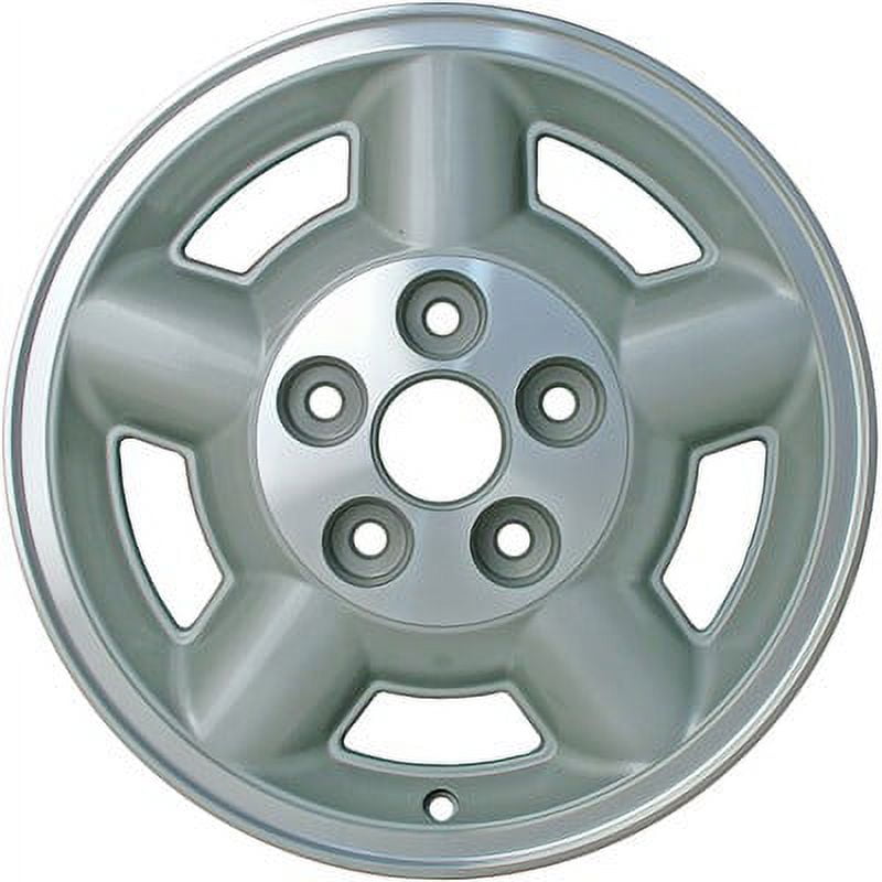 KAI 15 X 7 Reconditioned OEM Aluminum Alloy Wheel, Medium Sparkle Silver, Fits 1995-2004 Chevrolet S10 Pickup